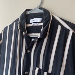 Urban Outfitters Striped Short Sleeve Button Shirt in Black White & Gold